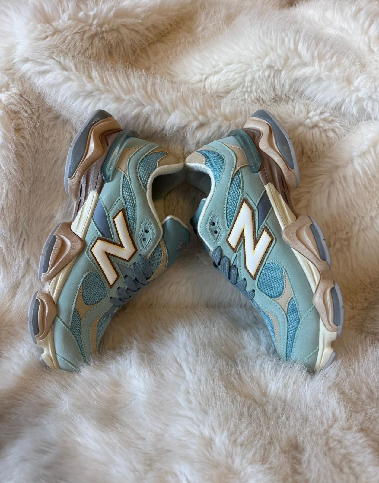 New Balance 9060 — Mint / Sage